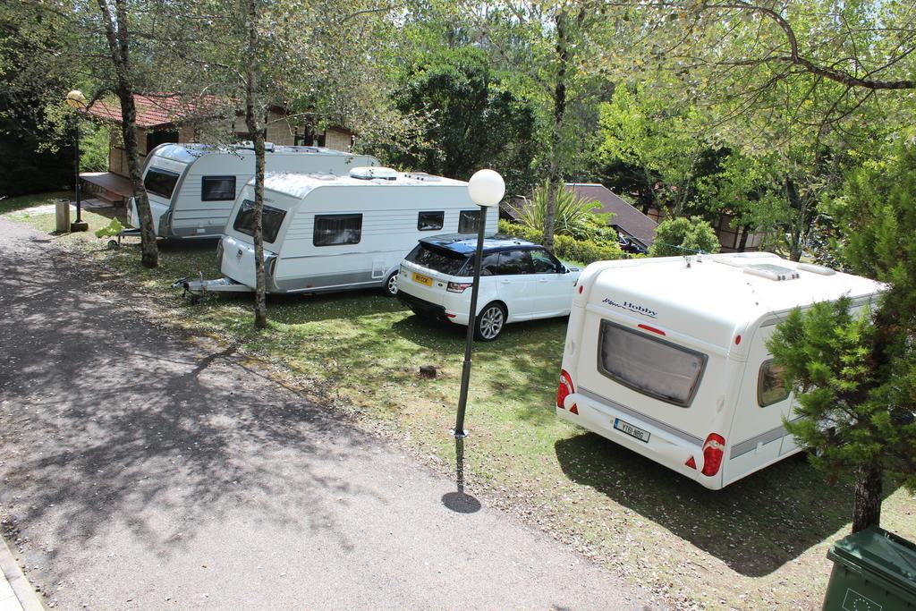Aldea Guntin Camping Caniza La Caniza Quarto foto